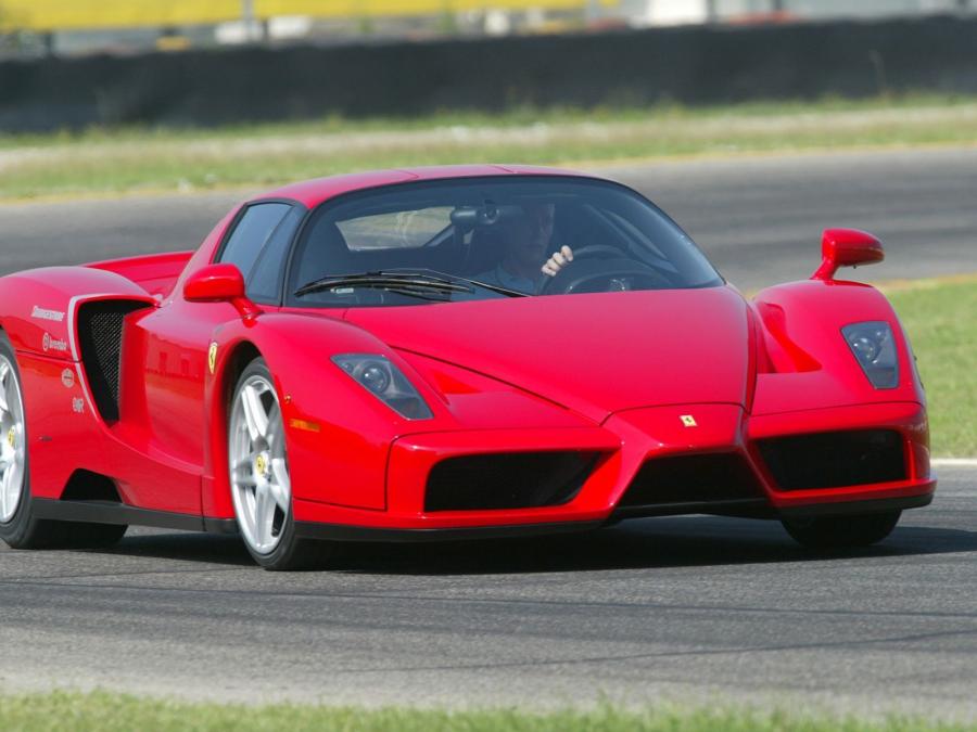  Ferrari Enzo 2002 года  (фото 9 из 127)